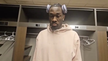 百家乐官网-马威谈布克：他一直是我们球队的核心，这次受伤是意外状况